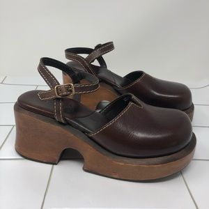 Mia Mary Jane Platforms Outlet Sale, UP 